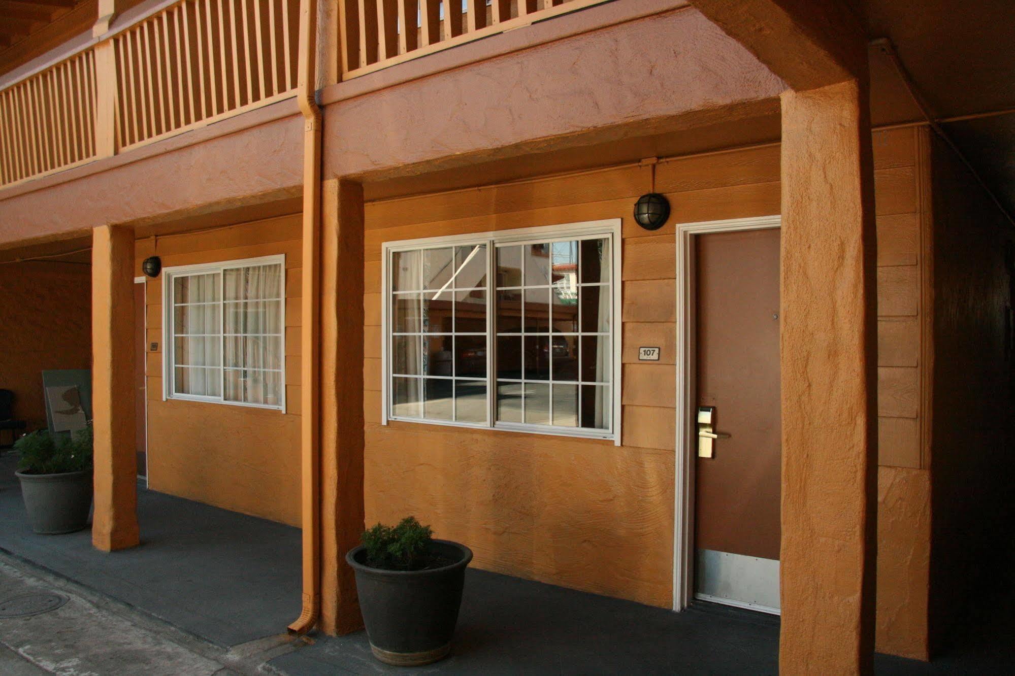 Navajo Lodge Lemon Grove Exterior foto